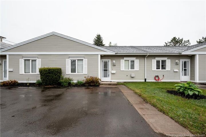 268 Acadie Avenue 126 — photo 1