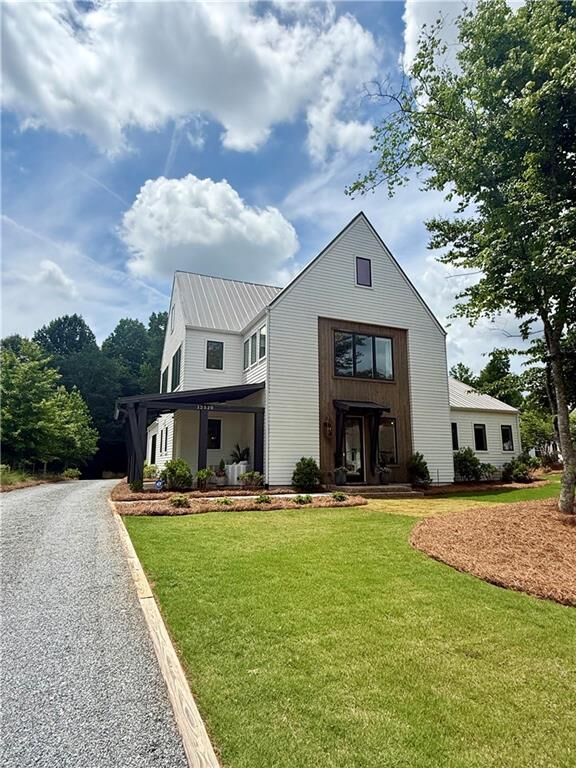 Property Photo: 12520 Celestine Way GA 30075