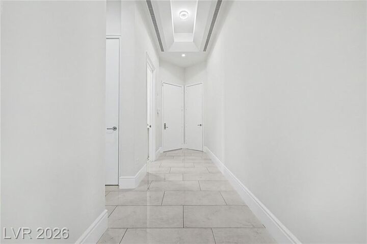 Property Photo:  2877 Paradise Road 104  NV 89109 