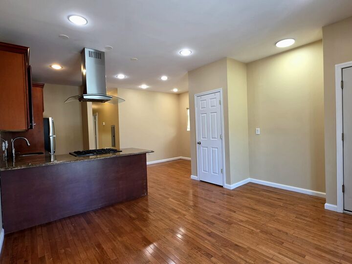 Property Photo:  249 Winfield Ave 1  NJ 07305 
