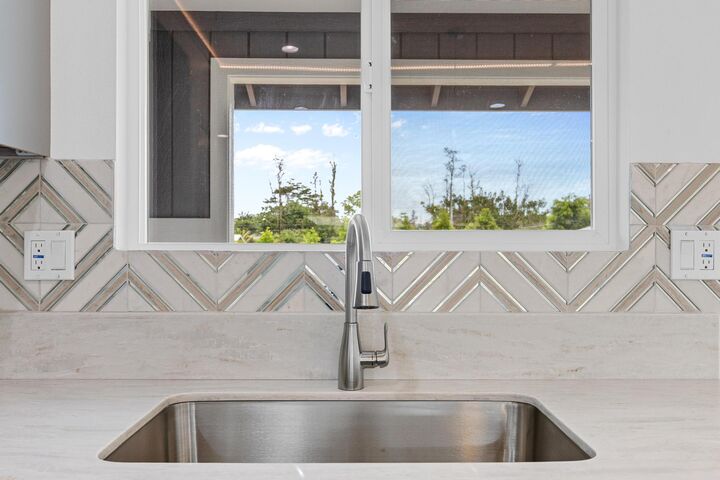 Property Photo:  16-2125 Coconut Dr  HI 96778 