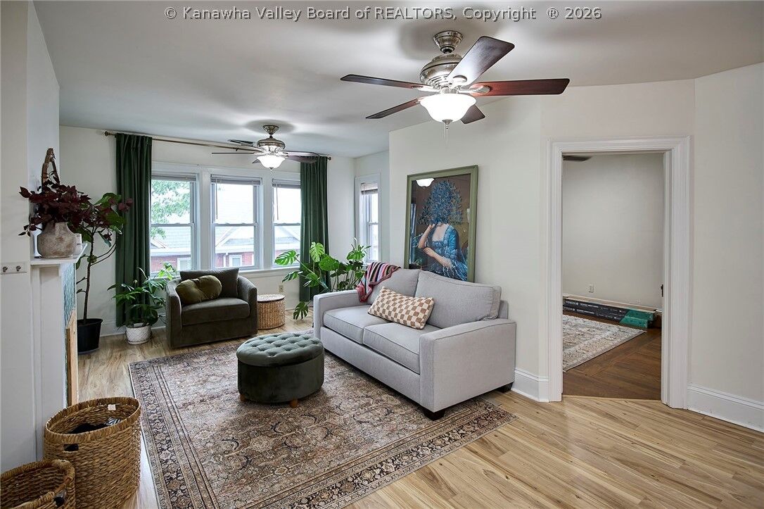 Property Photo: 1313 Lee Street E WV 25301
