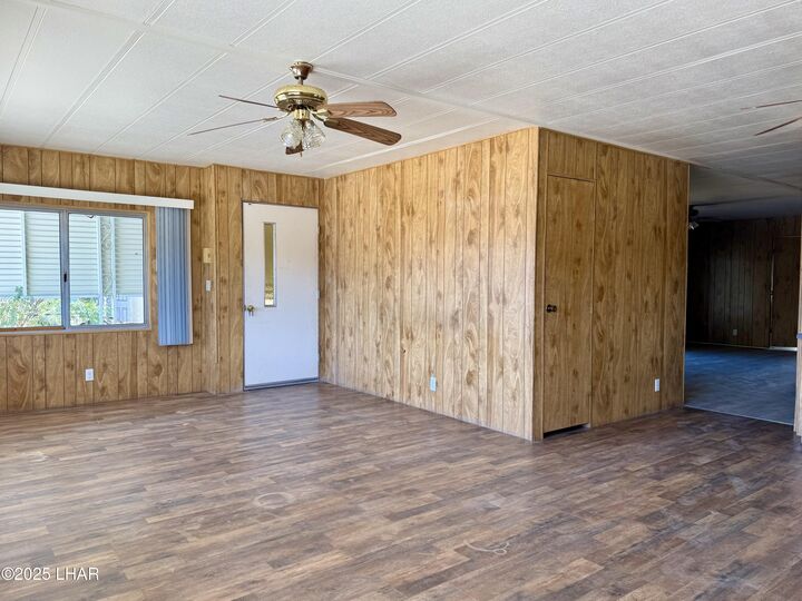 Property Photo:  412 N Misty Ln  AZ 85344 