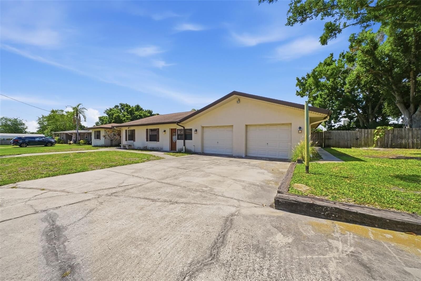Property Photo:  3133 Bay Lane  FL 33759 