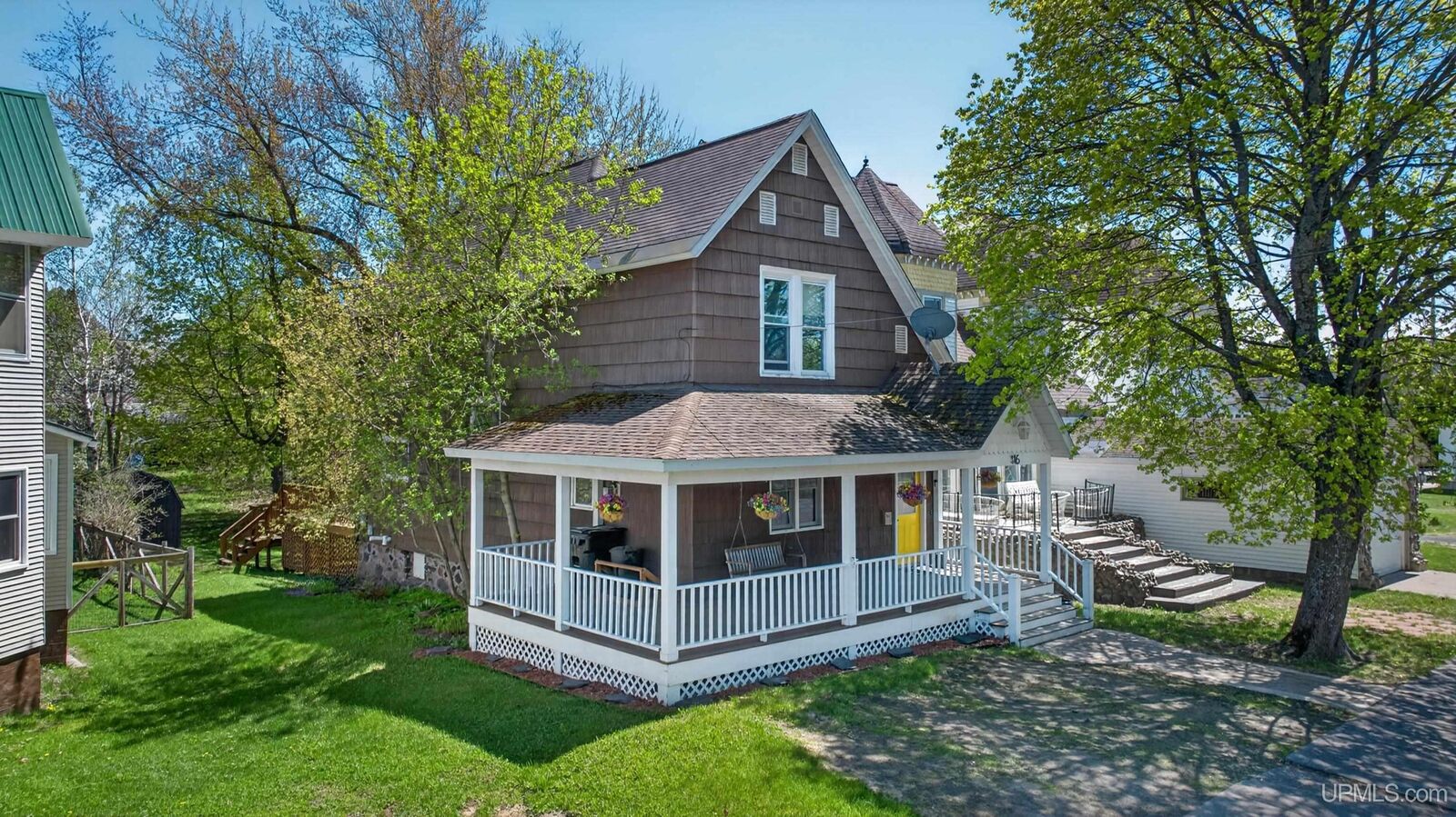 Property Photo:  116 Woodland Avenue  MI 49913 