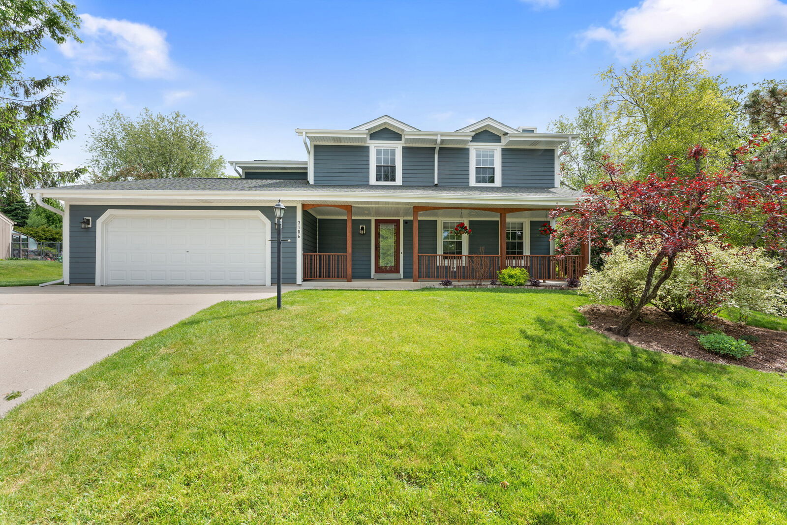 Property Photo: 3106 Rolling Ridge Dr WI 53188