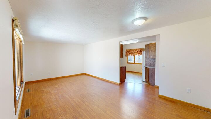 Property Photo:  115 18th St SW  ND 58701 