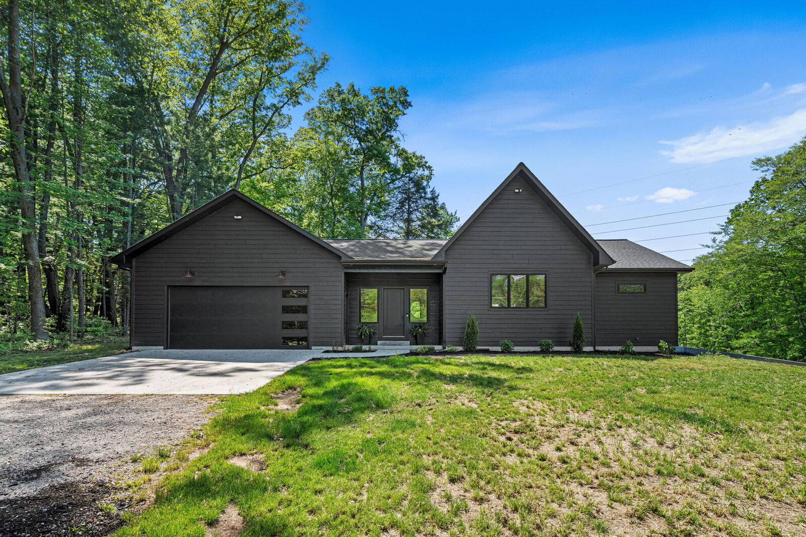 Property Photo:  3054 Old Allegan Road  MI 49408 