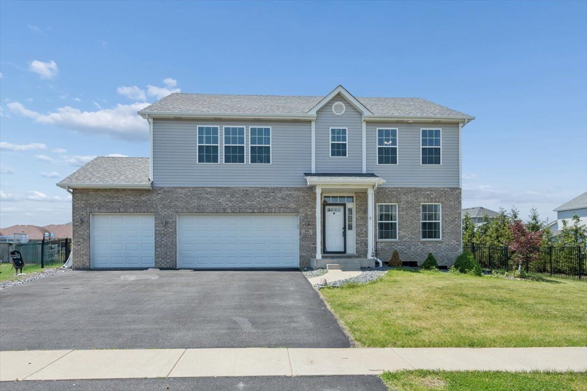 Property Photo: 2939 Foxwood Drive IL 60451