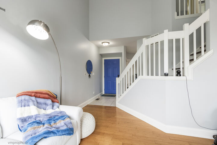 Property Photo:  308 Lunt Avenue  IL 60193 