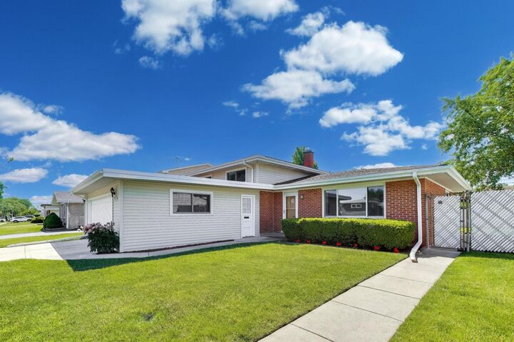 Property Photo: 7819 Church Street IL 60053