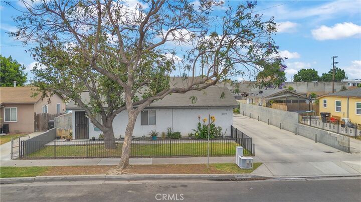 Property Photo:  6000 Ludell  CA 90201 