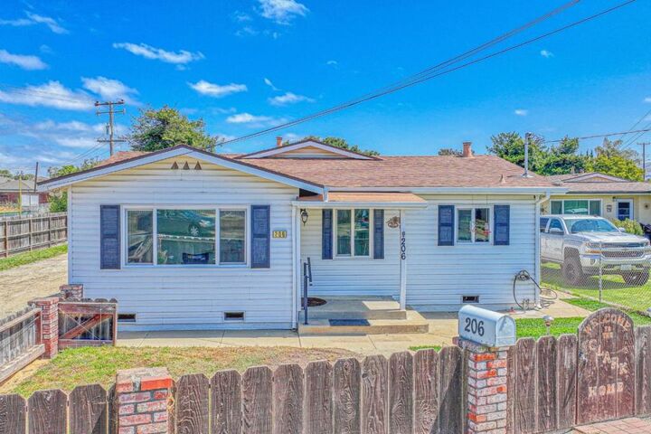 Property Photo:  206 Cornwall Street  CA 93906 