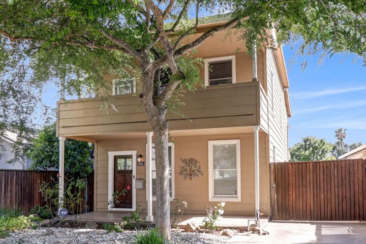 Property Photo: 3056 6th Avenue CA 95817