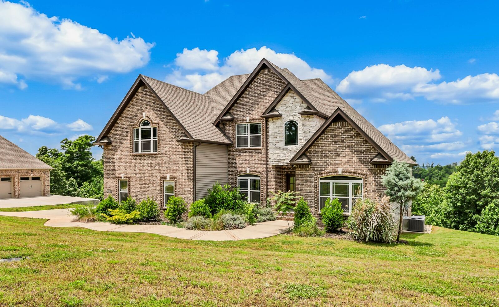 Property Photo:  4018 Cooper Creek Rd  TN 37191 