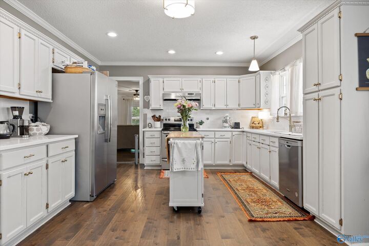 Property Photo:  420 S Houston Street  AL 35768 