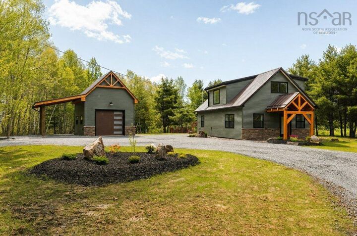 Property Photo: 32 Bella Vista Lane NS B2T 0R8