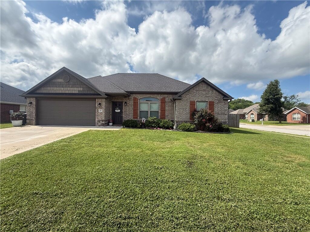 Property Photo:  437 Oxen Lane  AR 72774 