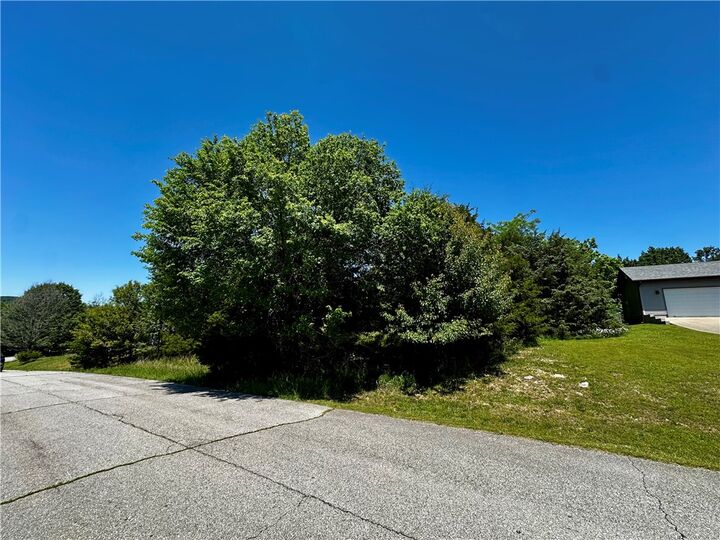 Property Photo:  5 Bandy Drive  AR 72631 