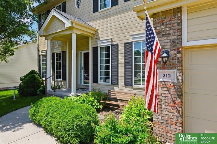 Property Photo:  212 Castle Pine Drive  NE 68133 