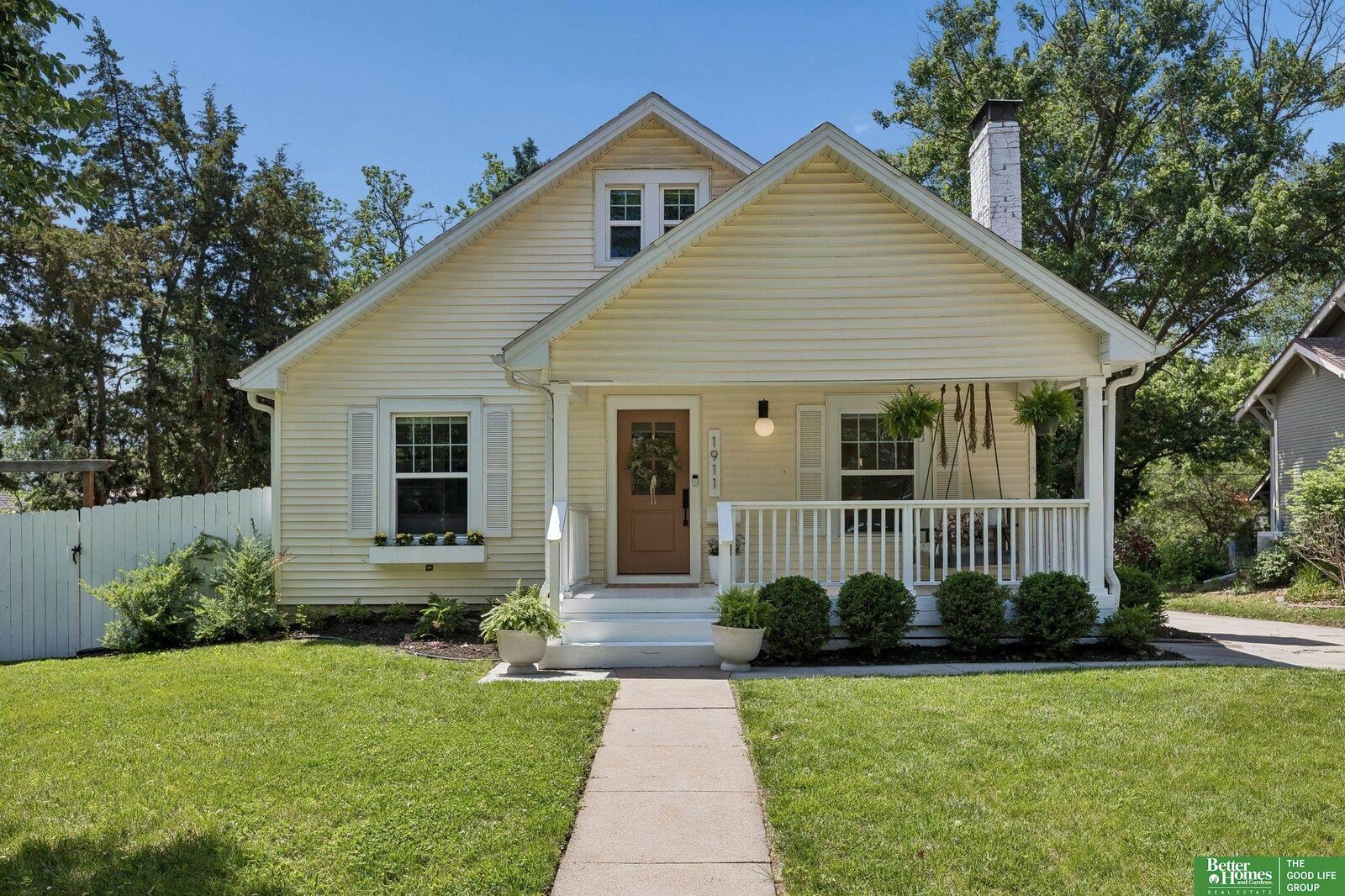 Property Photo:  1911 Lake Street  NE 68502 
