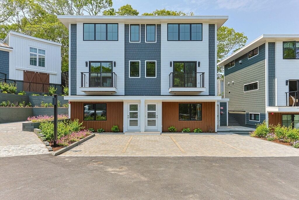 Property Photo:  50 Nelson 6  MA 02657 