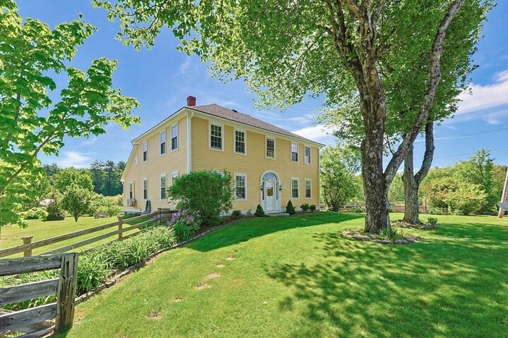 Property Photo:  771 Podunk Rd  MA 01515 