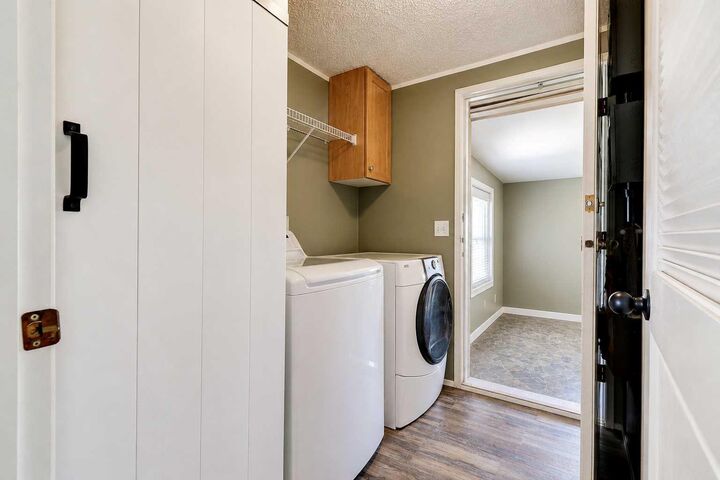 Property Photo:  743001 Range Road 51  AB T0H 3C0 