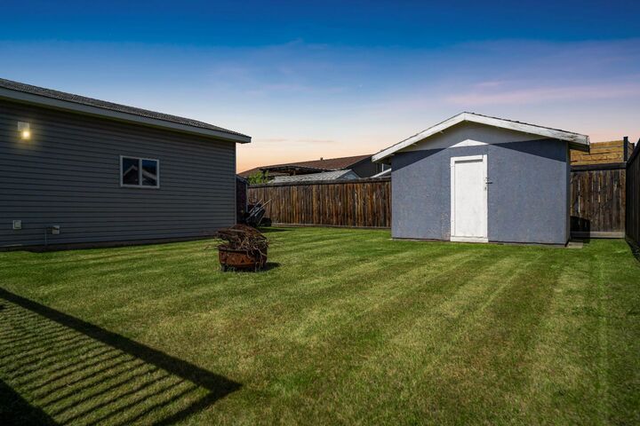 Property Photo: 110 Parmenter Crescent AB T9K 1L8