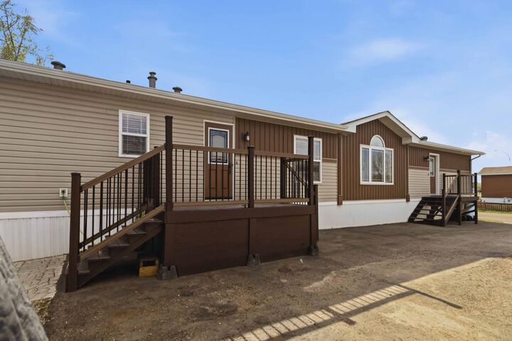 Property Photo: 157 Gregoire Crescent AB T9H 2L5