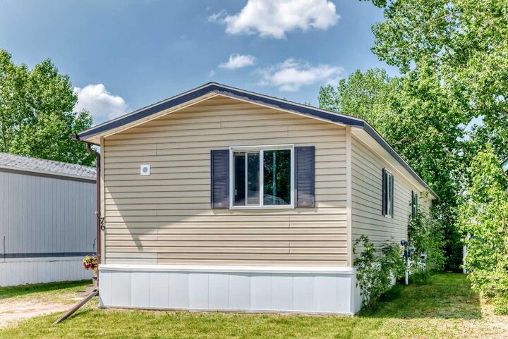 Property Photo: 76 Westwood Court AB T4G 1S2