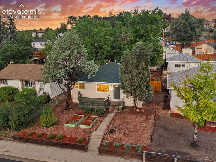 Property Photo:  2206 W Uintah Street  CO 80904 
