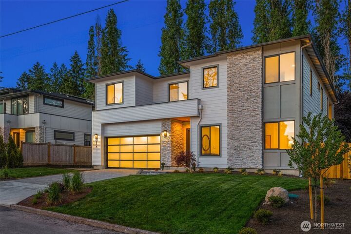 Property Photo:  416  155th Avenue SE  WA 98007 