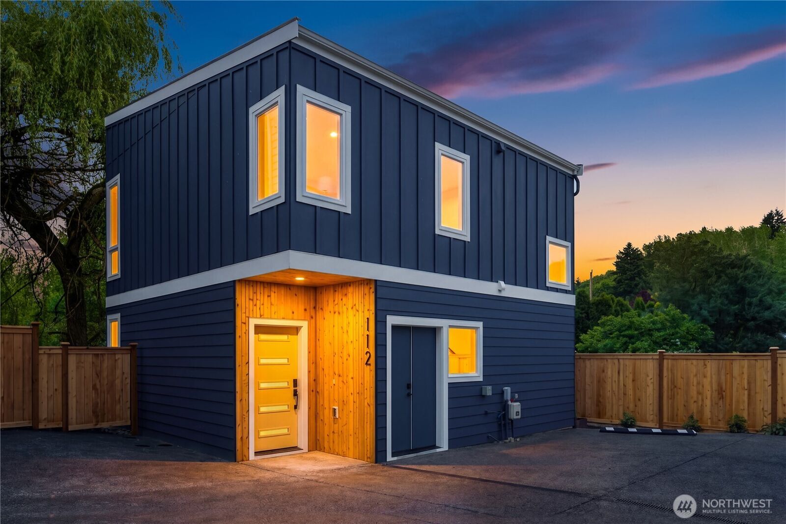 Property Photo:  112  29th Avenue E  WA 98112 