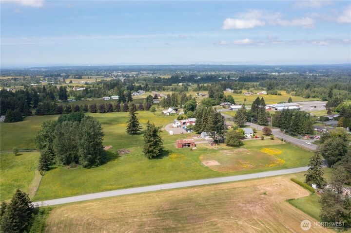 Property Photo:  551 E Smith Road  WA 98226 