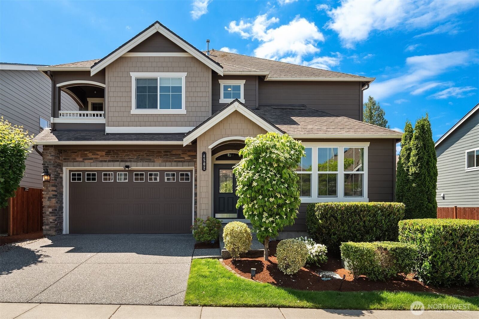 Property Photo:  4502  139th Place SE  WA 98296 