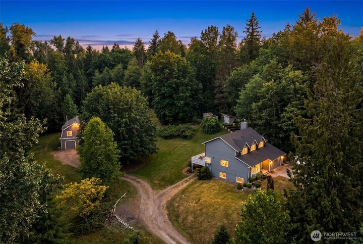 Property Photo: 17805 324th Avenue NE WA 98019