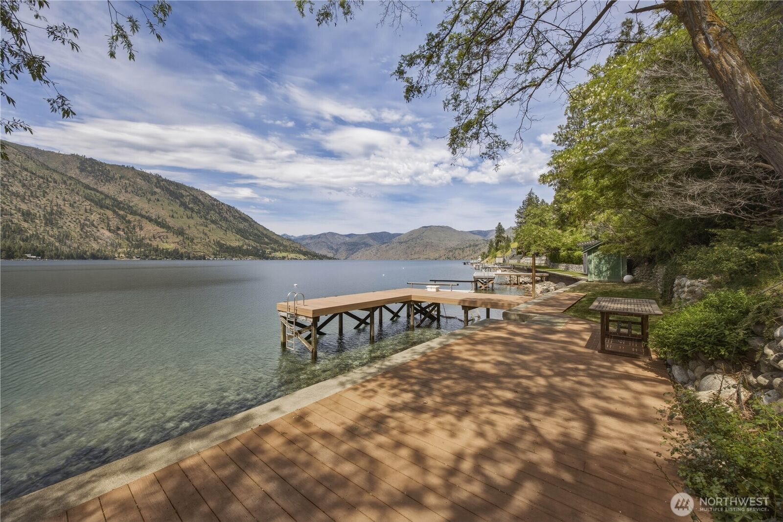Property Photo: 141 Sunset Pl WA 98831