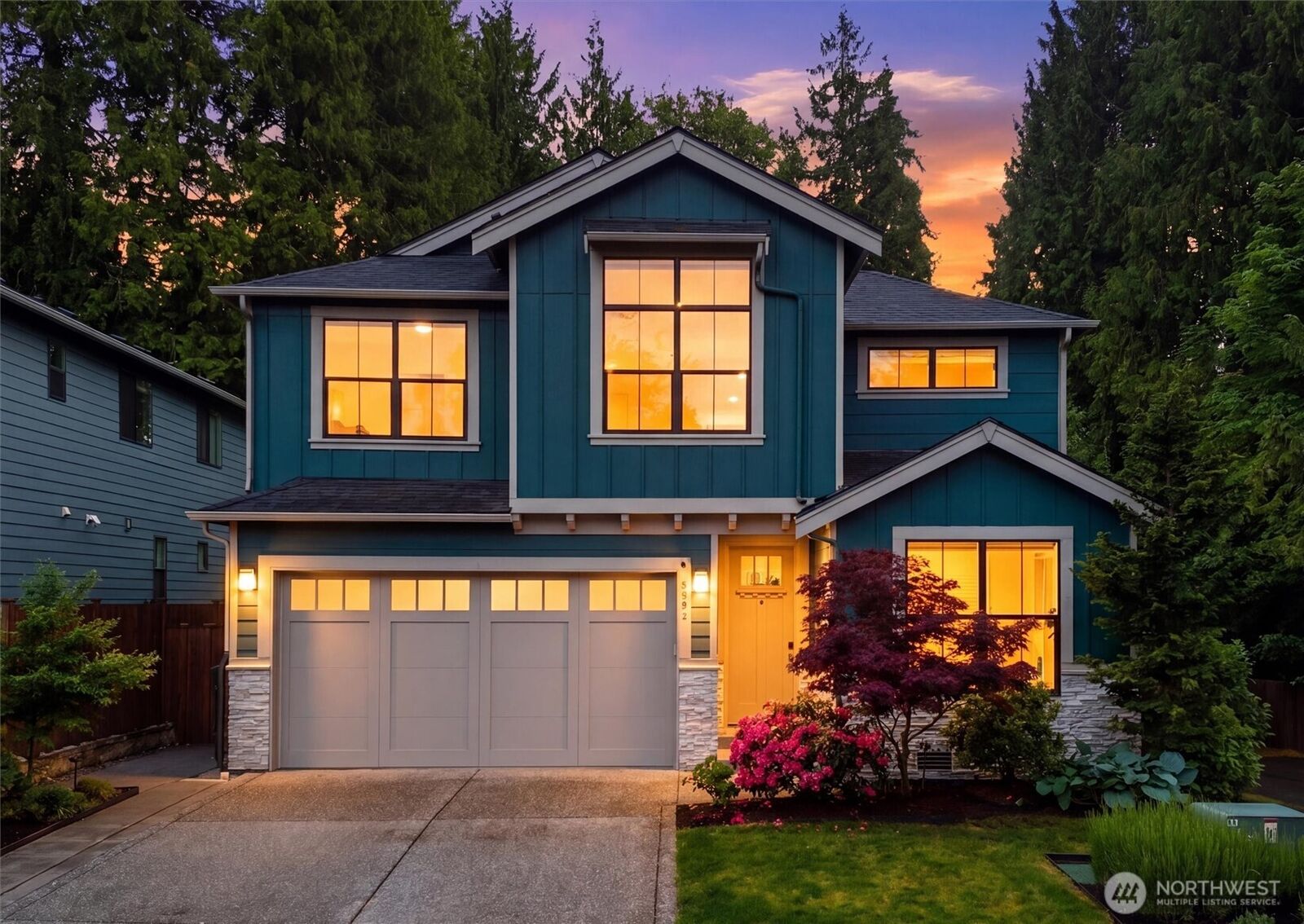 Property Photo:  4106  230th Place SE  WA 98021 