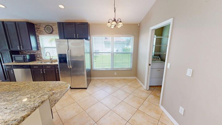 Property Photo:  562 SW Saint Martins Cove  FL 34986 