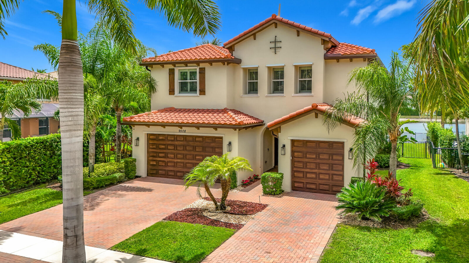 Property Photo:  9508 Phipps Lane  FL 33414 