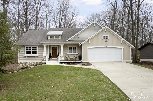 Property Photo:  3359 Gaslight Ln  MI 49453 