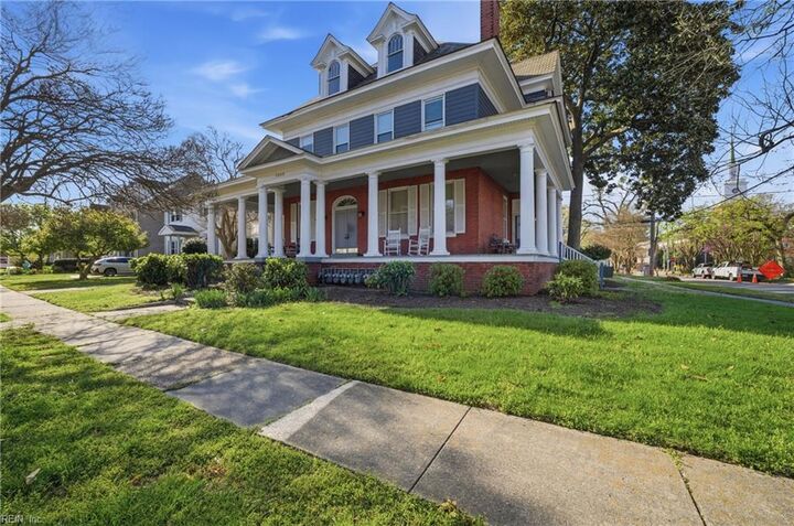 Property Photo: 1055 Cambridge Cres 4 VA 23508