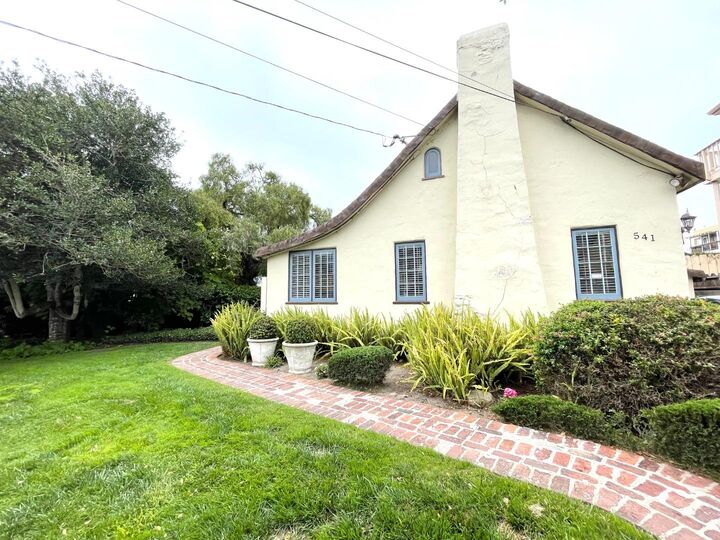Property Photo:  541 & 539 West Franklin Street  CA 93940 