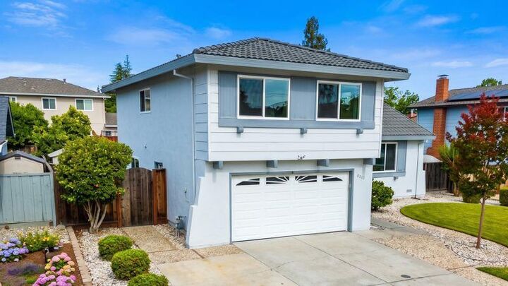 Property Photo:  6165 Calle Del Conejo  CA 95120 