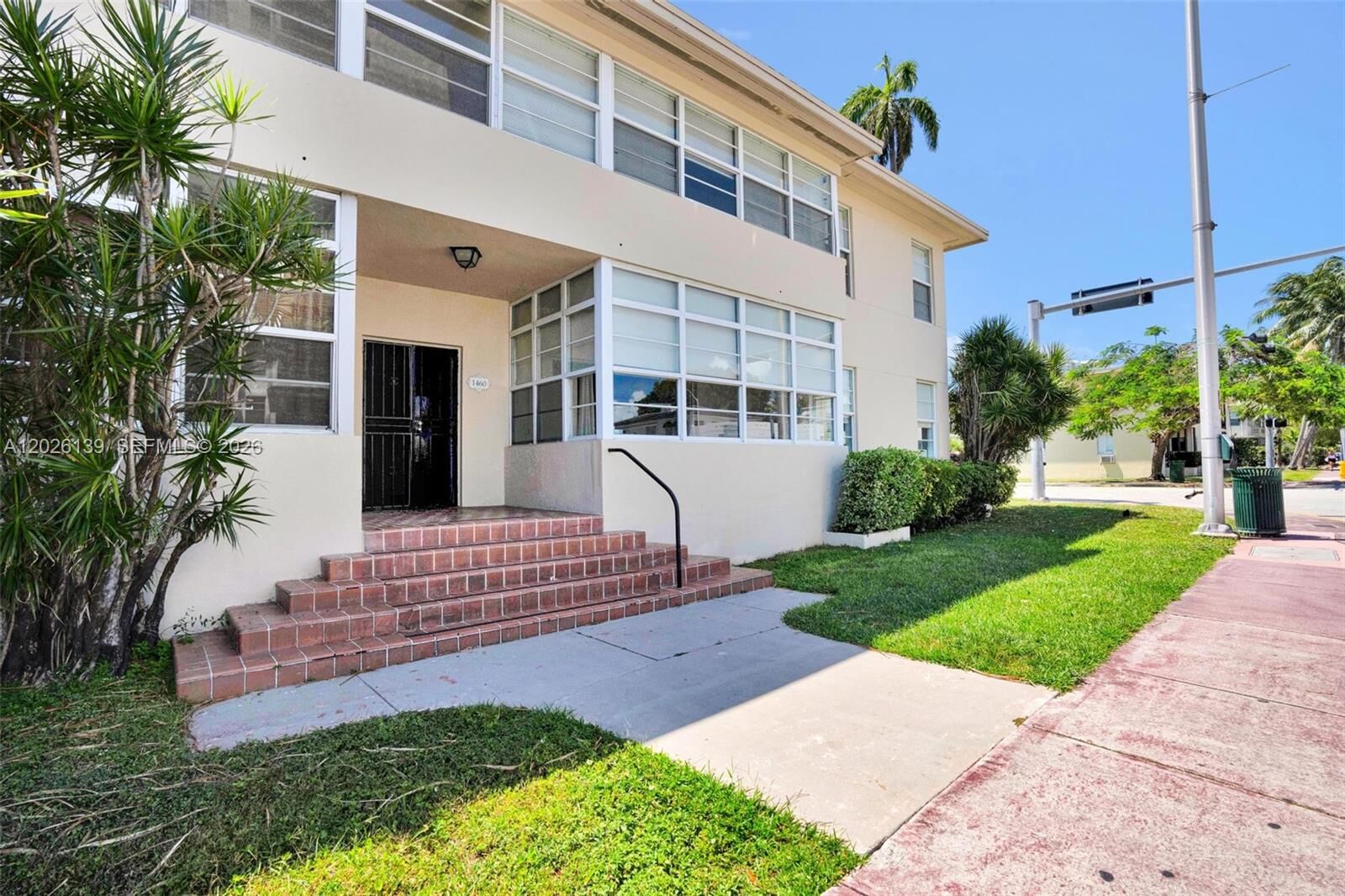 Property Photo:  1460 West Ave  FL 33139 