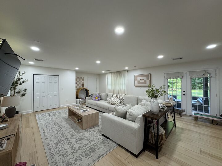 Property Photo:  57 Lovers Lane  CT 06468 