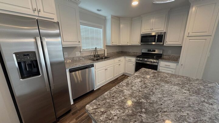 Property Photo:  523 Ridgeland  AL 36301 