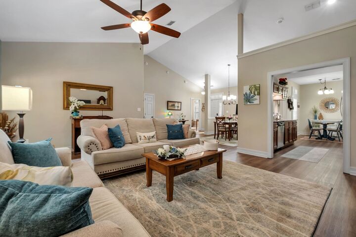 Property Photo:  1685 Harbor Club Drive  FL 32308 