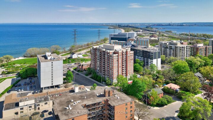 Property Photo: 442 Maple Ave. Avenue 606 ON L7S 2L7